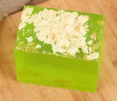 Handmade Floral Soap with Essential Oils – Natural Skin Cleanser & Gift Idea