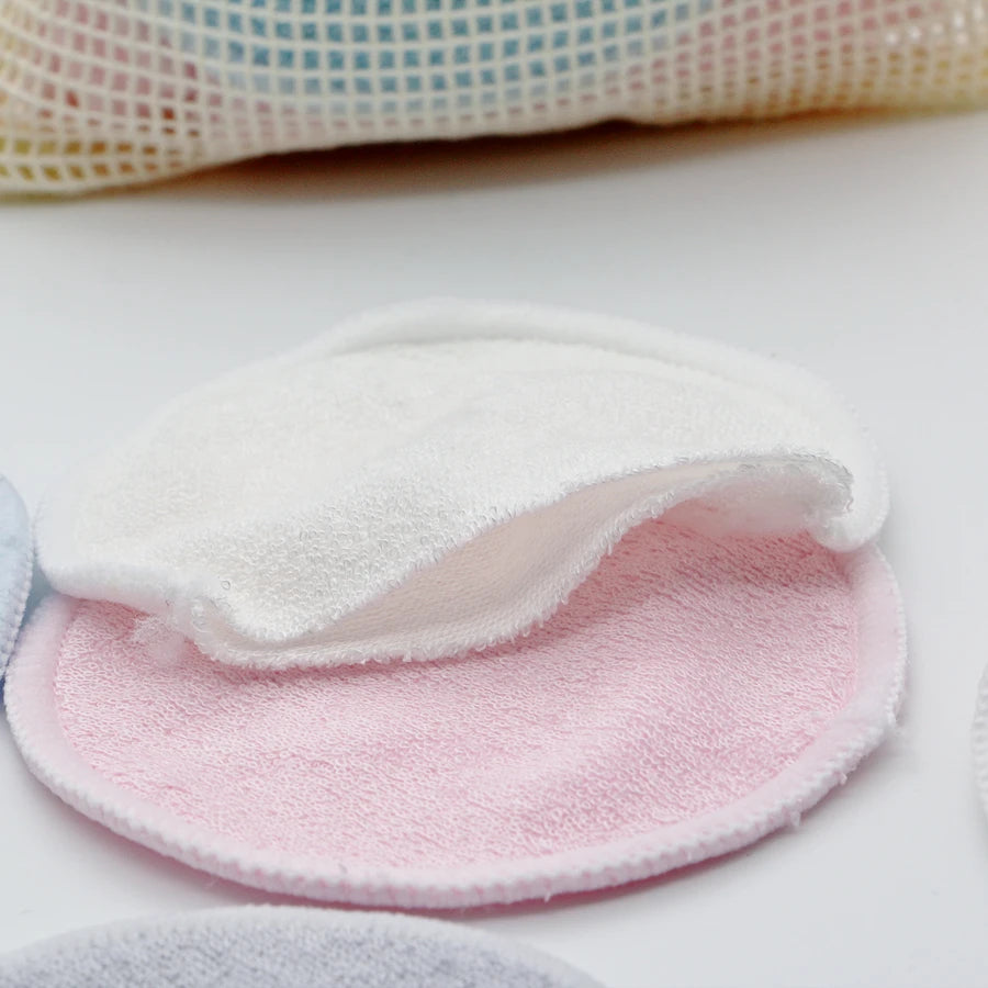 Reusable Bamboo Makeup Remover Pads – Eco-Friendly, Washable & Soft (12pcs + Bag)